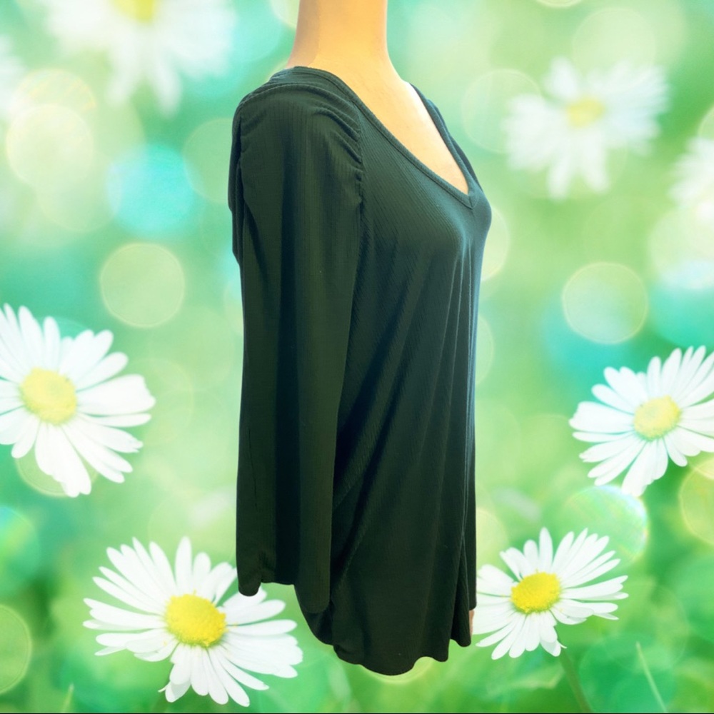 Green ribbed top size 3x